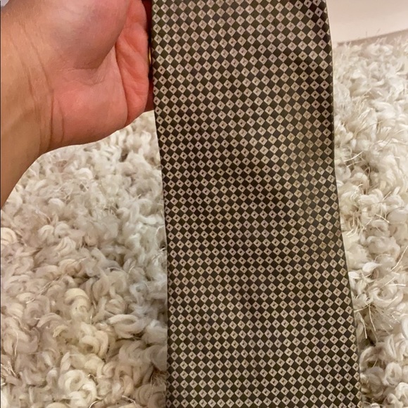 Preloved BANANA REPUBLIC mens necktie - Picture 3 of 5
